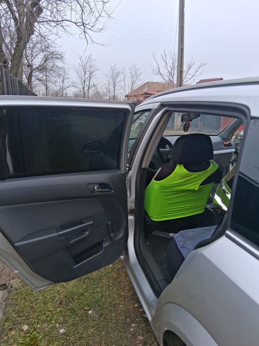 Vând Opel Astra Twinport