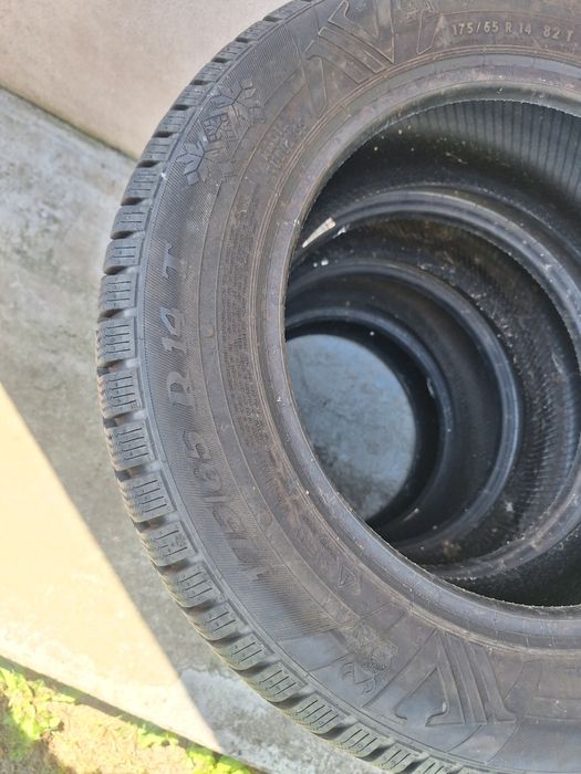 Anvelope iarna viking 175/ 65 r14 aproape noi dot 2020