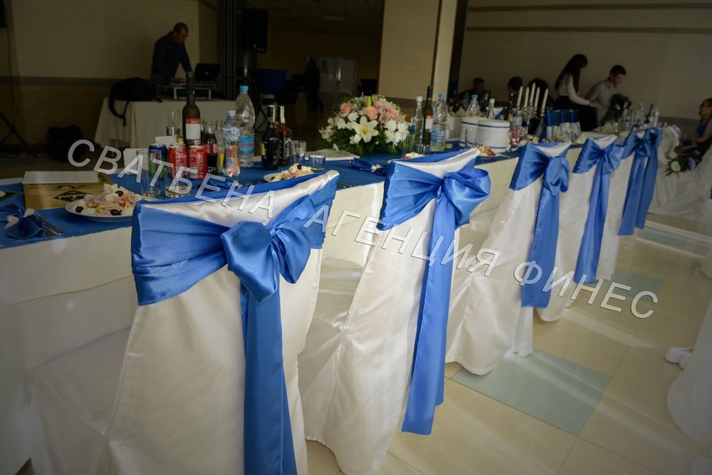 Сатенен калъф за стол