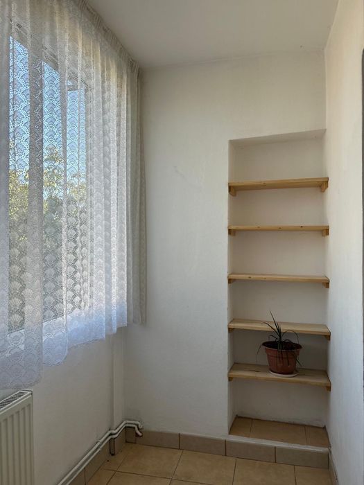Inchiriez apartament 2 camere