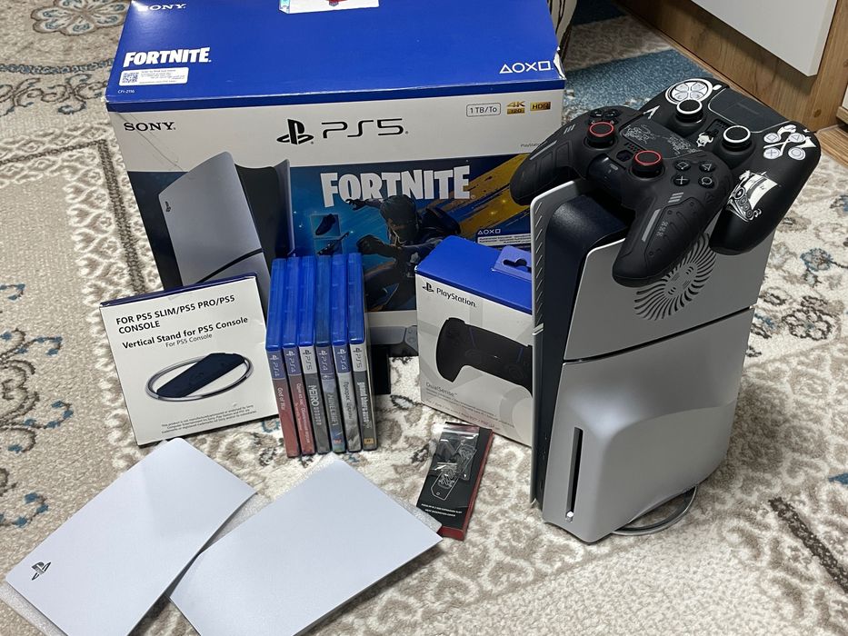 Sony PlayStation 5 Slim Disc Edition (2116) 1 TB + 2 DualSence + 6 игр