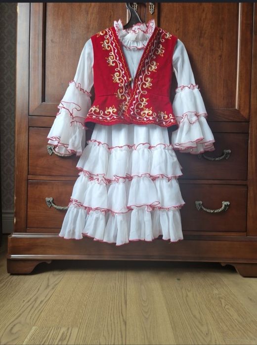 Казахские костюмы