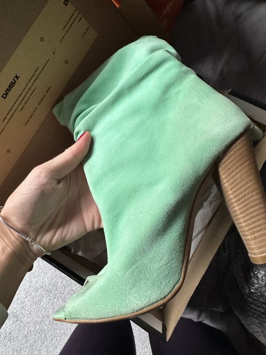 Обивки 37 номер Daris