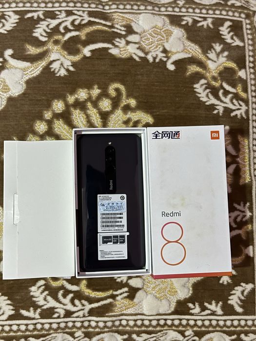 Redmi 8 sotiladi ideal xolatda karopka dakument