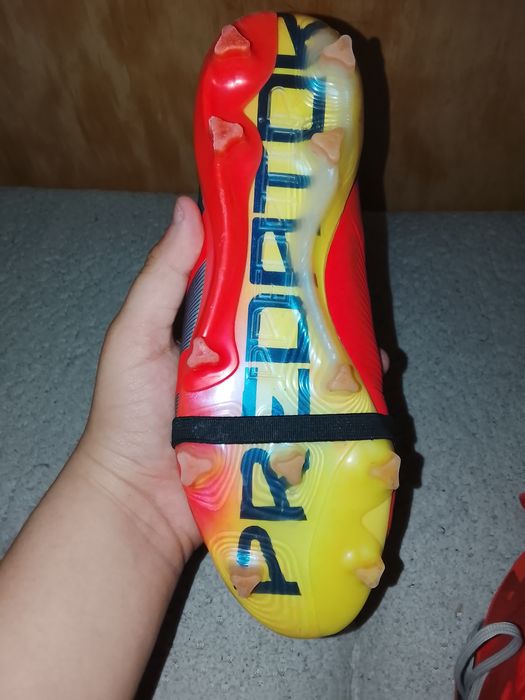 Бутсы Adidas Predator