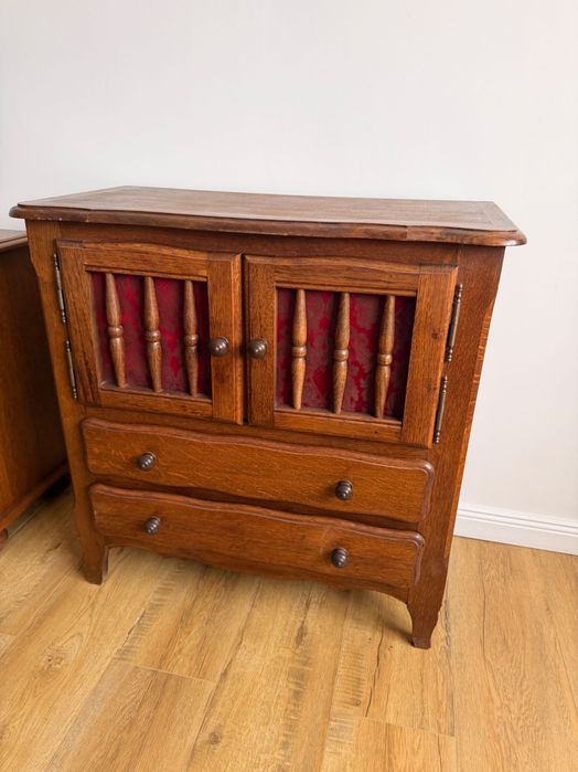 Vand semineu electric si doua noptiere