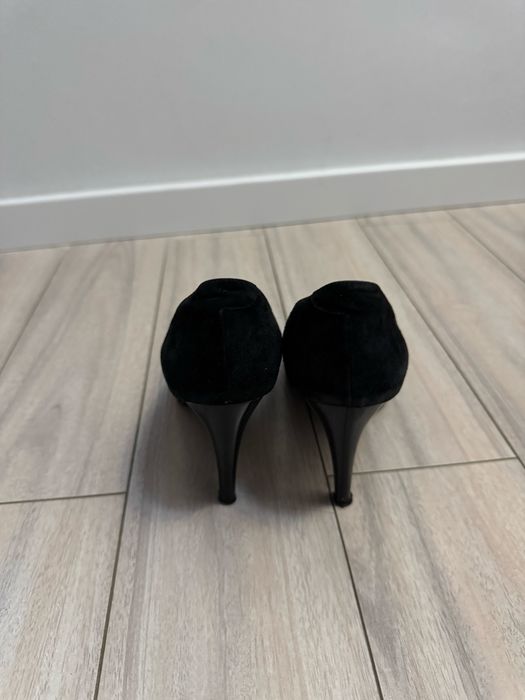 Pantofi stiletto, piele naturala, marimea 37, 24 cm
