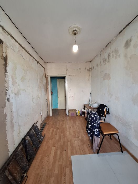 Продам 2 ком квартиру район вокзала.