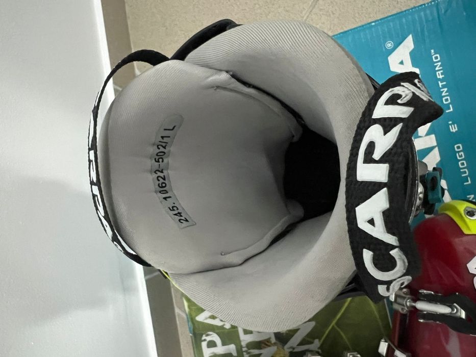 Clapari schi de tura Scarpa Freedom SL WMN