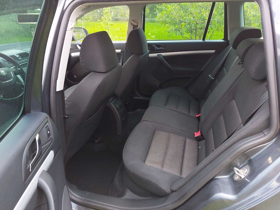 Autoturism Skoda Octavia Scout