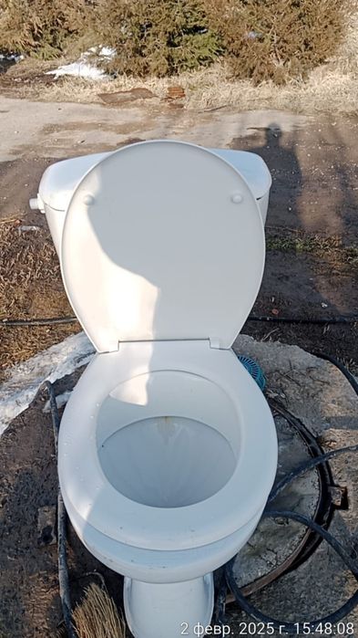 Унитаз  керамический