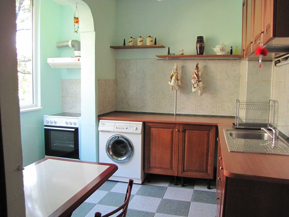 Дава се под наем Двустаен апартамент в София, Надежда 4 - 68 кв.м за 373.83 € - Снимка #3