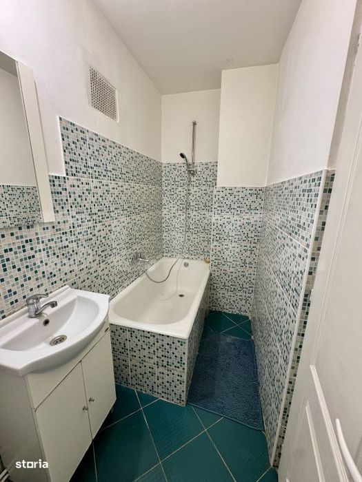 Garsoniera de vanzare, 28 mp, parter, zona Tudor