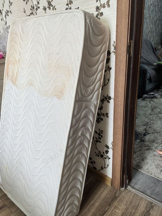 Продаётся матрас