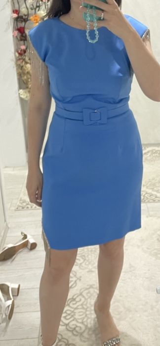 Елегантна рокля