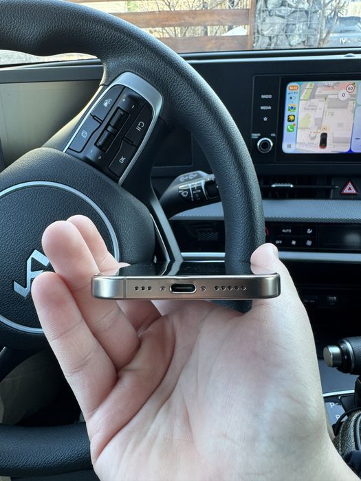 Iphone 16 pro на гарантий айфон 16 про