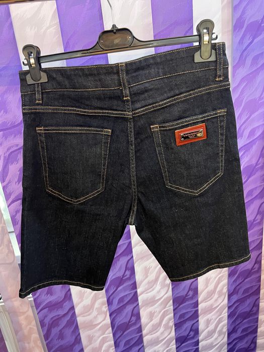 Pantaloni scurti blug