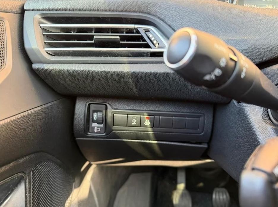 Peugeot 308 , înmatriculat