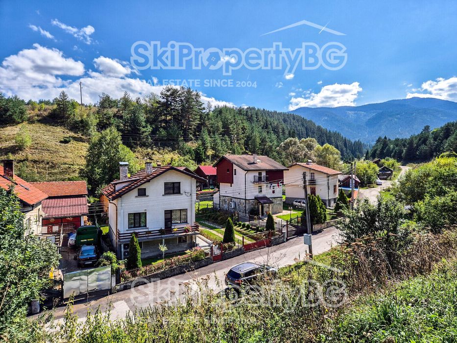 Продава се Къща в с. Маджаре, Област София-област - 213 кв.м за 1221 €/кв.м - Снимка #1