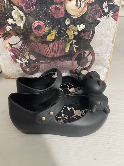 Туфельки mini melissa