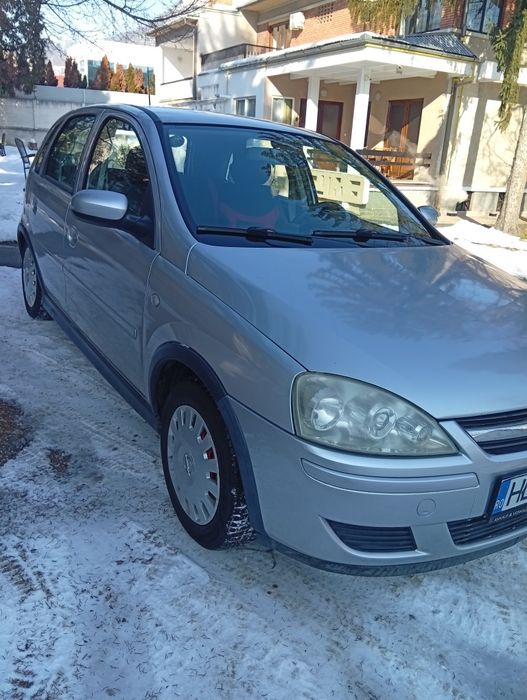 Vând Opel corsa C 1.2 benzină.