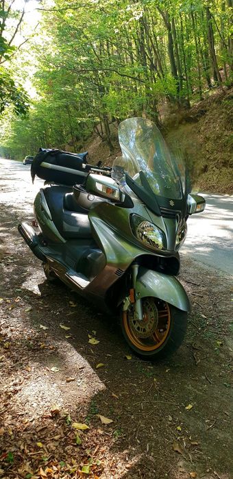 Suzuki Burgman 650