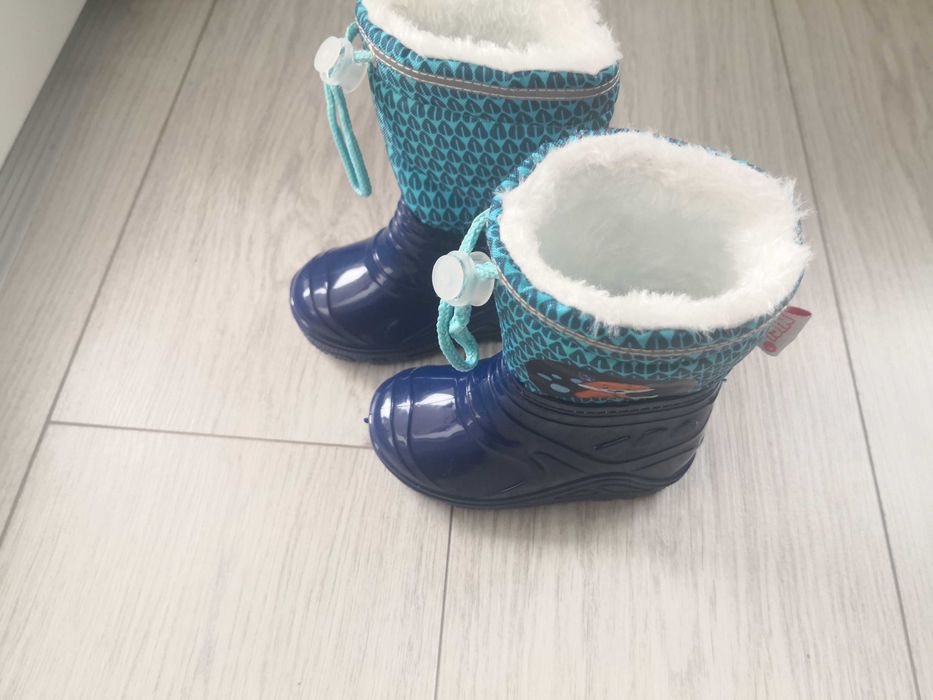 Гумени ботуши с подплата 20 номер