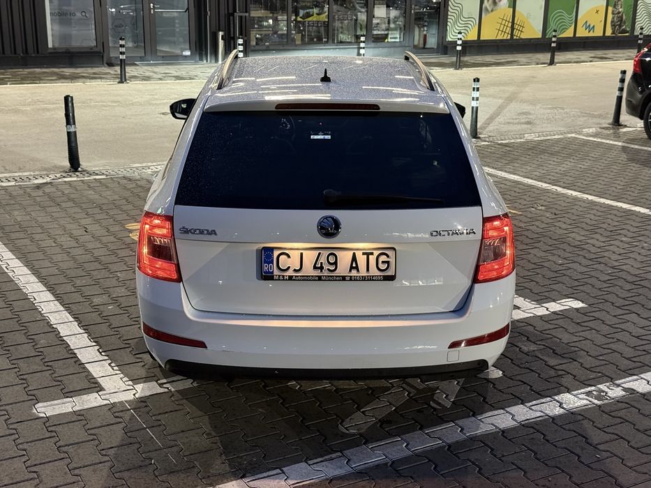 SKODA Octavia 0 — imagine 4