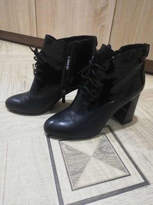 Продам Обувь RESPECT