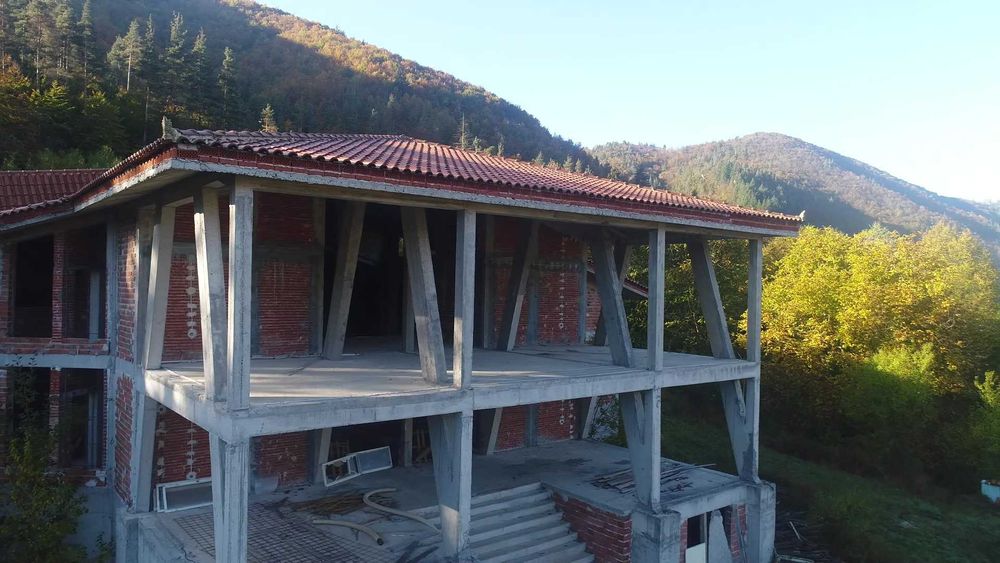 продавам имот намиращ се в село Смилян