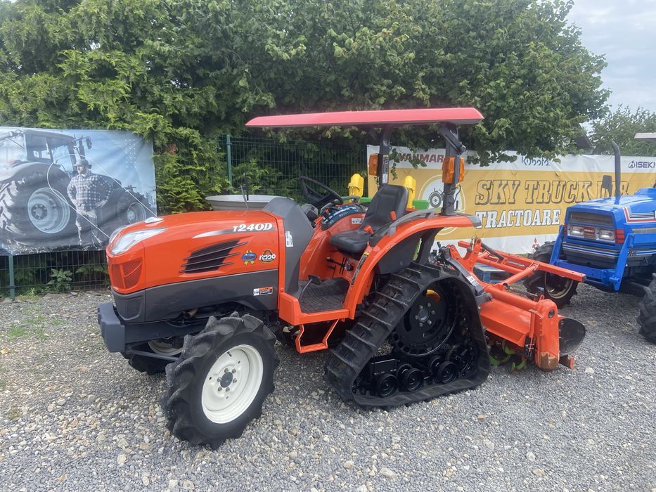 Tractor japonez kubota T240, 4x4 pe senile, 24 cp