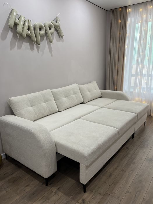 Трендовый диван букле/тедди