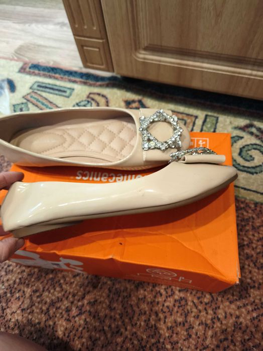 Продам красивые балетки