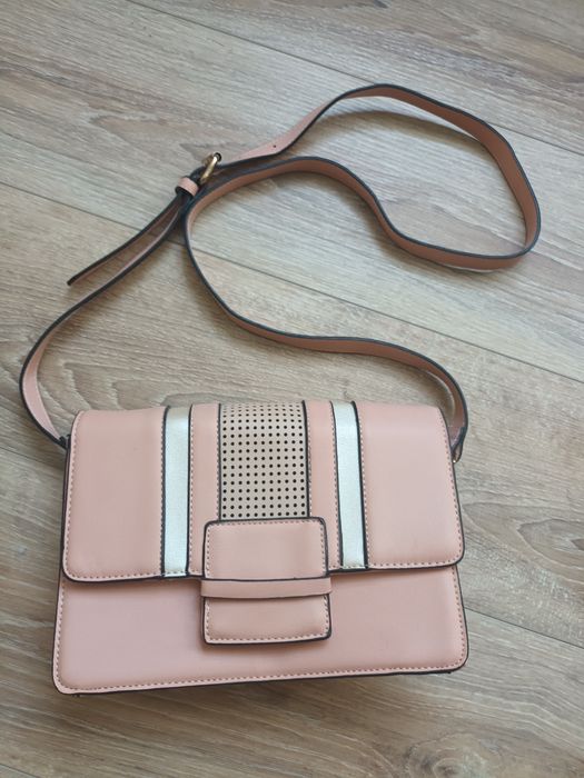 Нова розова дамска чанта с дълга дръжка