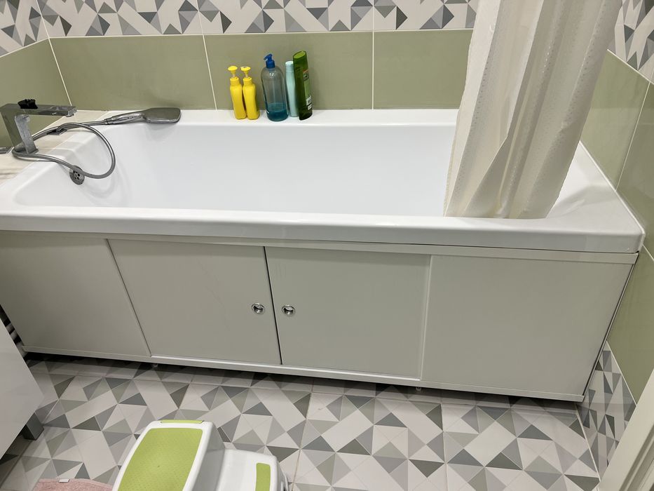 Акриловая ванна б/у