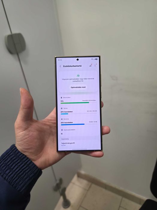 Samsung Galaxy S24 Ultra 256GB / 12GB RAM Vând sau schimb