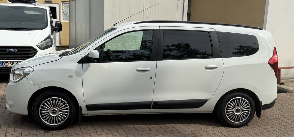 Lodgy 1.5 DCI 110 CP 7Locuri