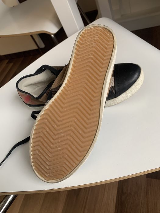 Tenesi burberry originali