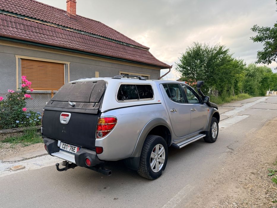 Mitsubishi l200 L200