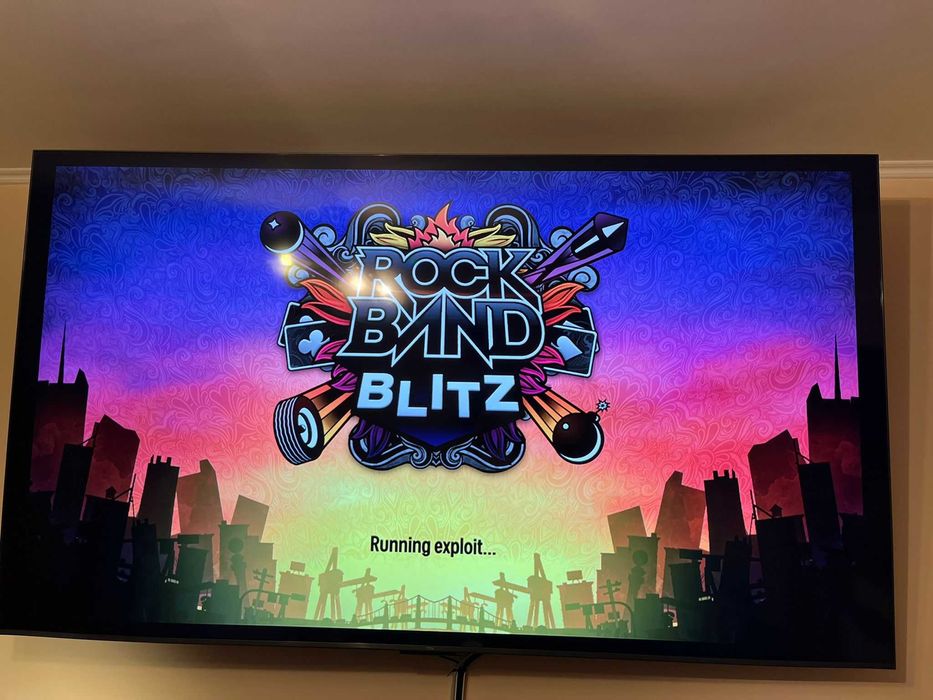 Xbox 360 2 controllere + kinect