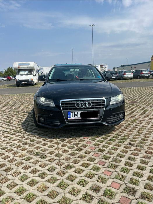 Vand audi A4 B8 2.0 TDI 143 CP an 2009 cutie automata 8+1