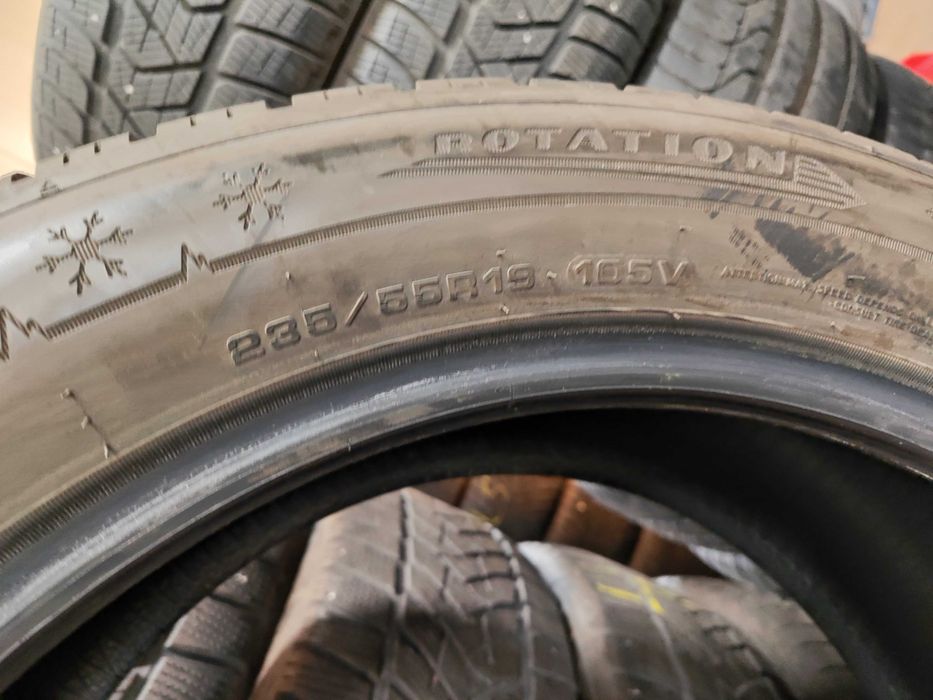 4бр.зимни гуми 235/55/19 Dunlop