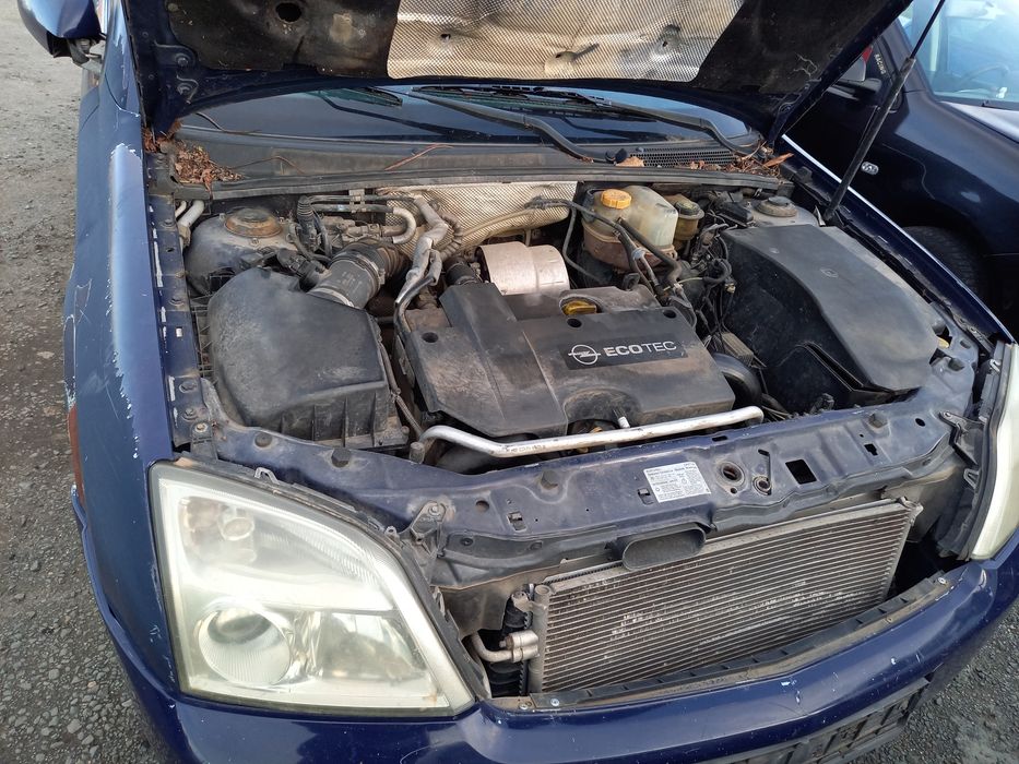 Опел Вектра 2.2 Тди на части !