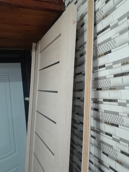 Продам дверь не дорого