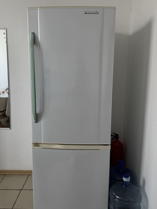 Продам холодильник б/у