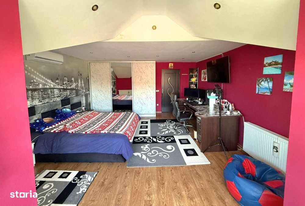 Proprietar vând casa 5 Camere.