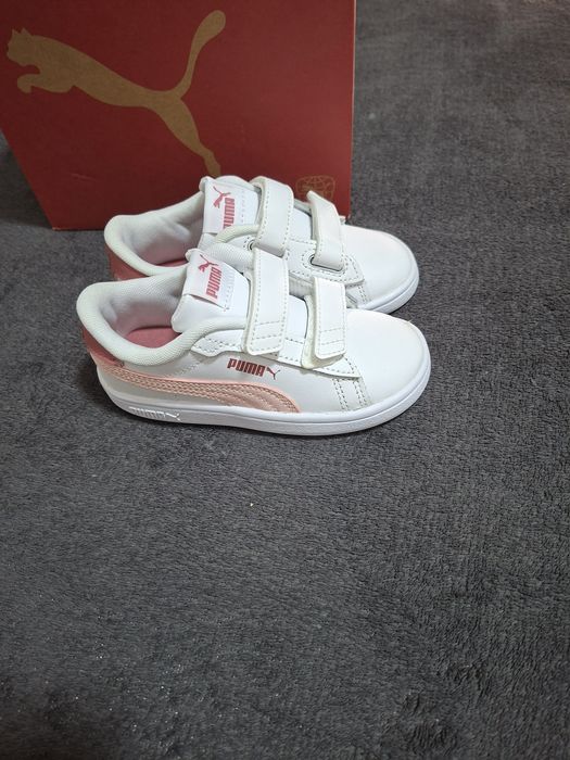 Adidasi Puma marimea 24