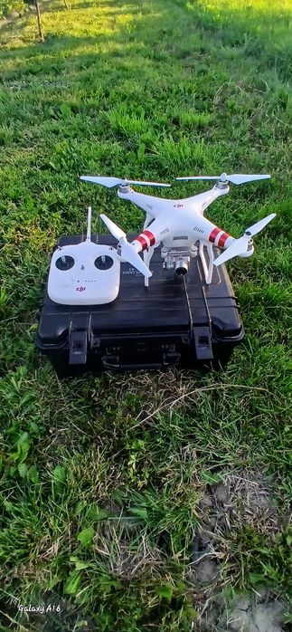 Vand drona dji phantom 3 standard