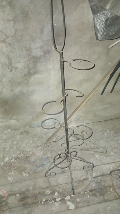 Подставка для цветов