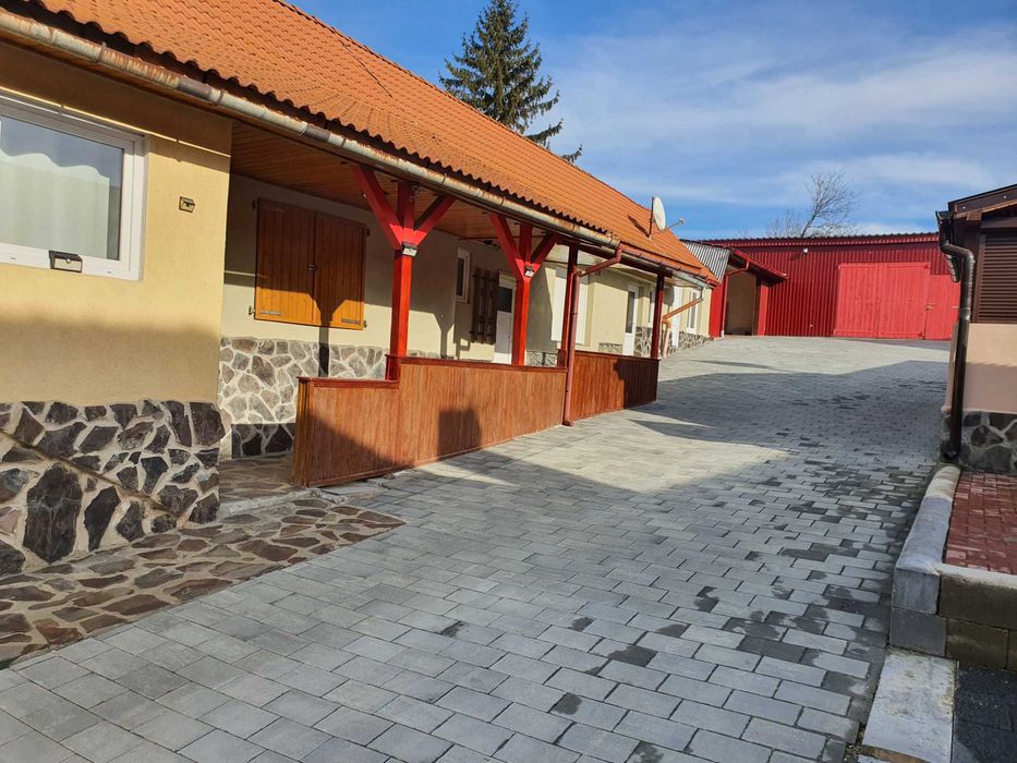 Vindem urgent casa pe un singur nivel, cu 2.021mp teren in Slimnic